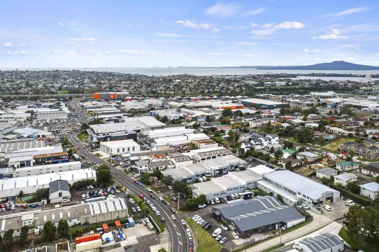 3/84-90 Hillside Road Wairau Valley_18