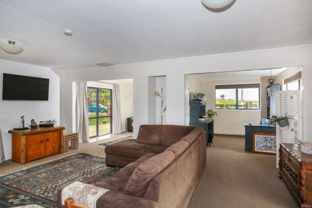 266 Hart Road Pukekohe_3