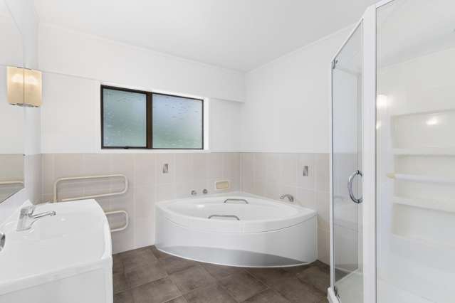 2/34 Nordon Place Remuera_4