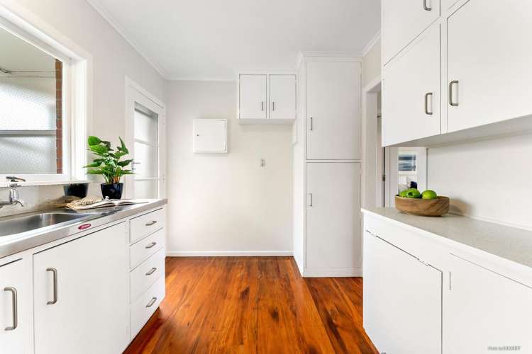 3/33 Dominion Street Takapuna_5