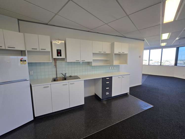660-670 Great South Road Ellerslie_9