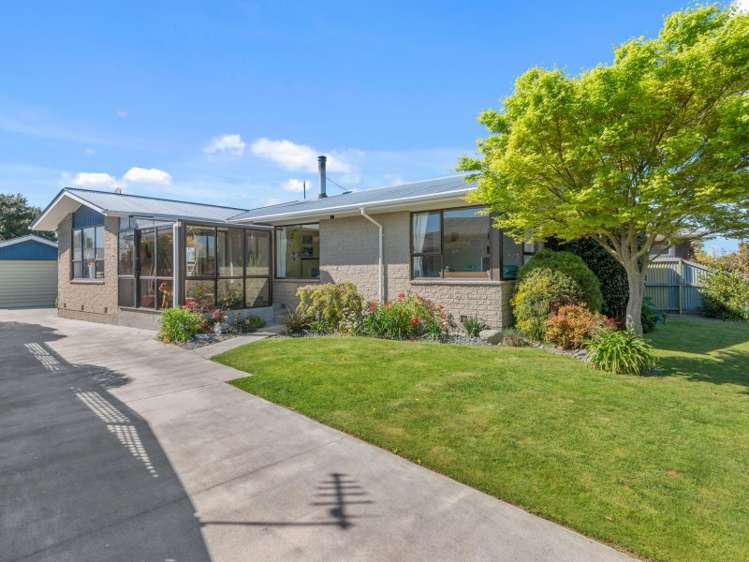 35 Oriana Crescent Hornby_0