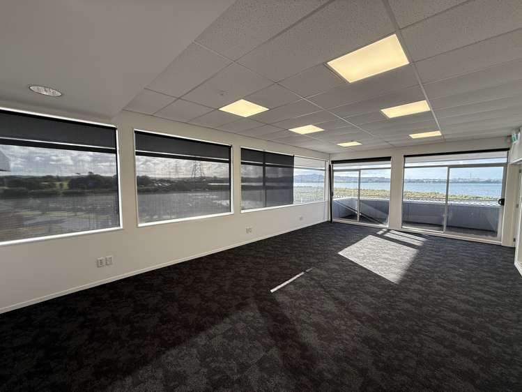2 Mahunga Drive Mangere Bridge_1
