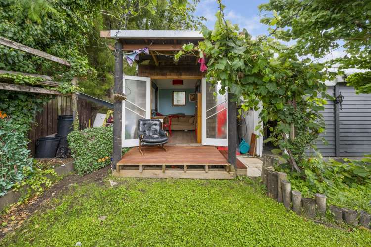 720 Kowhai Street Mahora_9