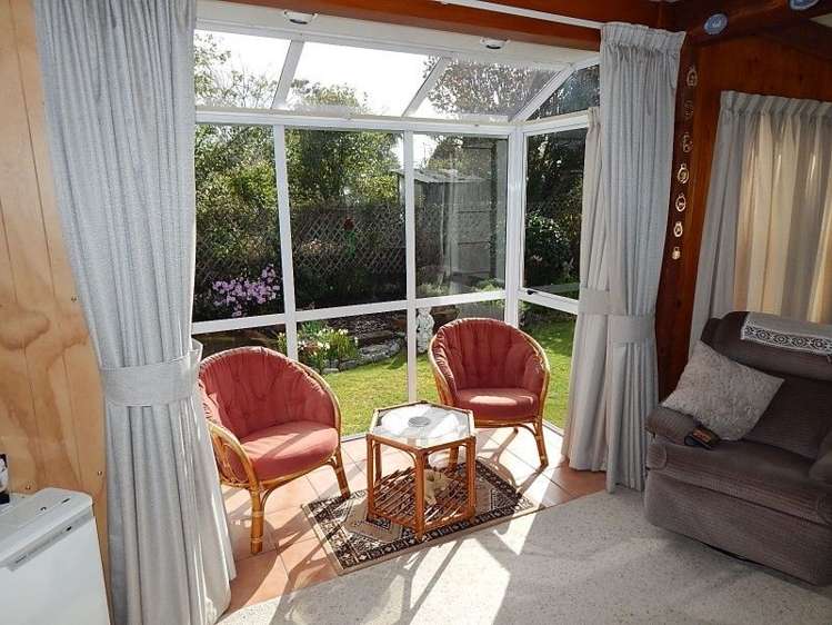 17 Disraeli Street Westport_6