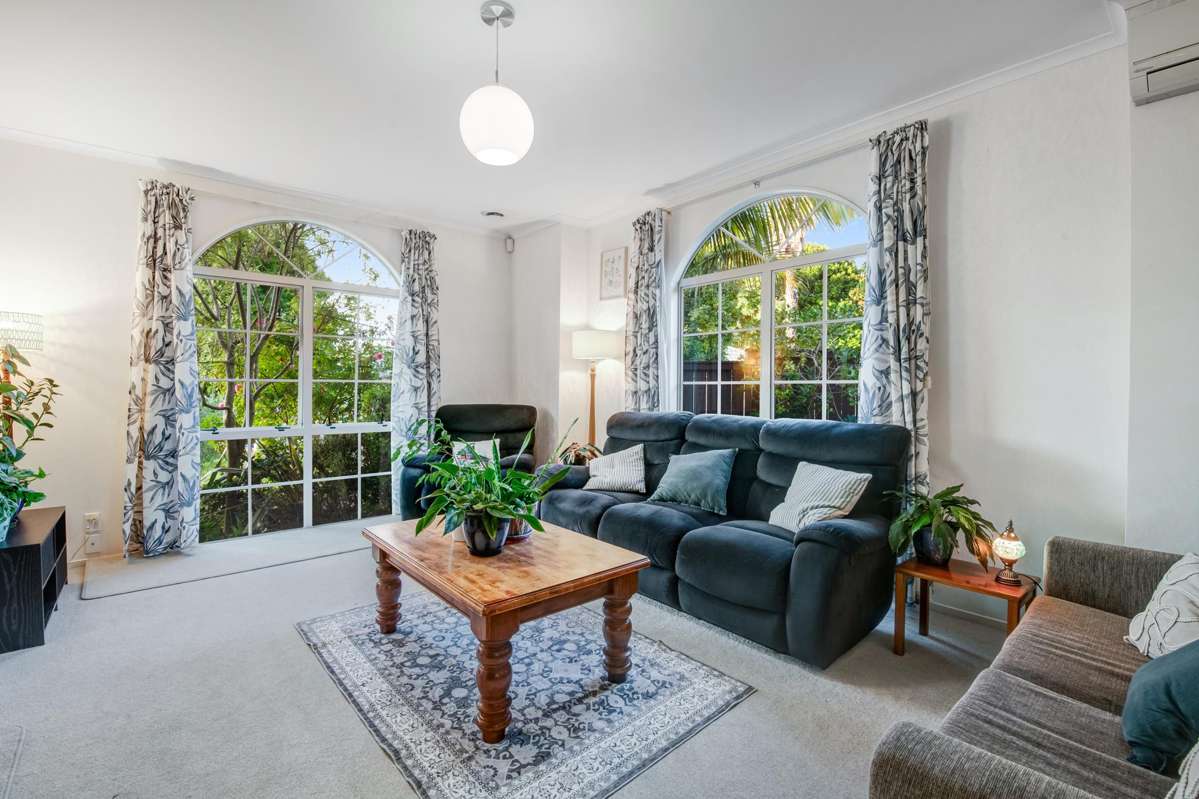 24 Tyburn Lane_2