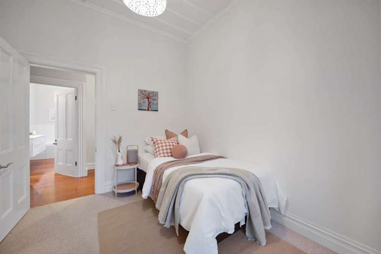 3 Russell Street Devonport_17