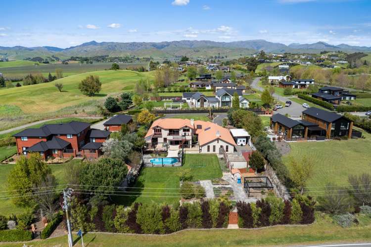 32 Bradleigh Park Fairhall_30