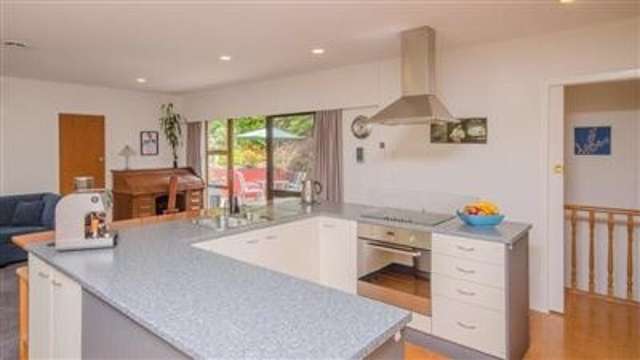 26 Eaton road Hillsborough_4