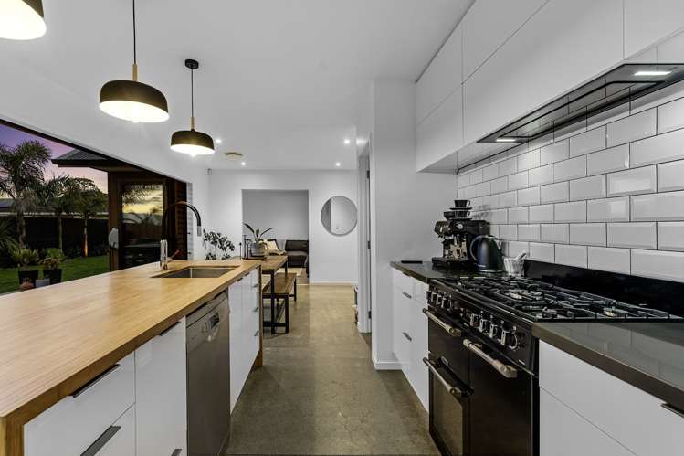 8 Senecio Way Papamoa_5