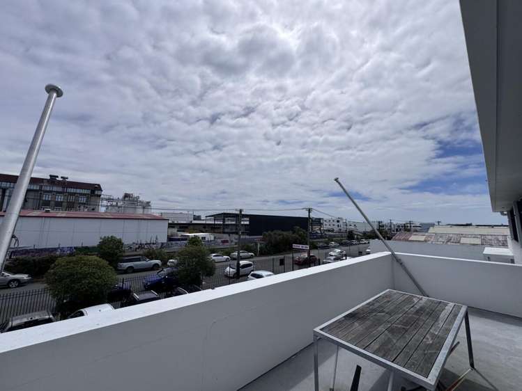 58 Hazeldean Road Addington_22