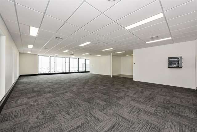 Building B/32-38 Patiki Road Avondale_4