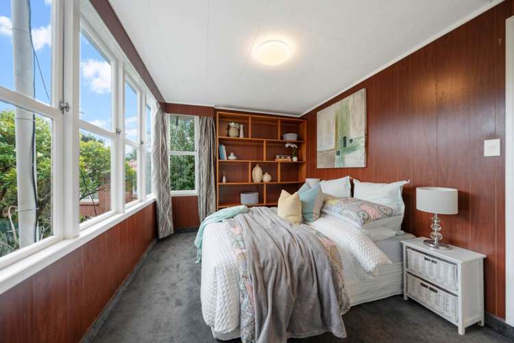 4301 Great North Road Glendene_12