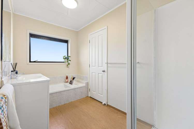 119 Palmers Road Clendon Park_13