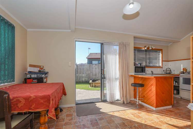 16 Dunlop Crescent Te Aroha_5