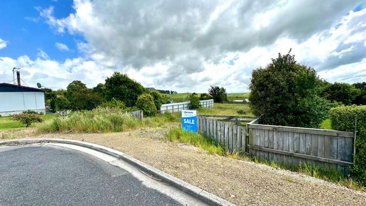 12 Hill Street Kaka Point_5