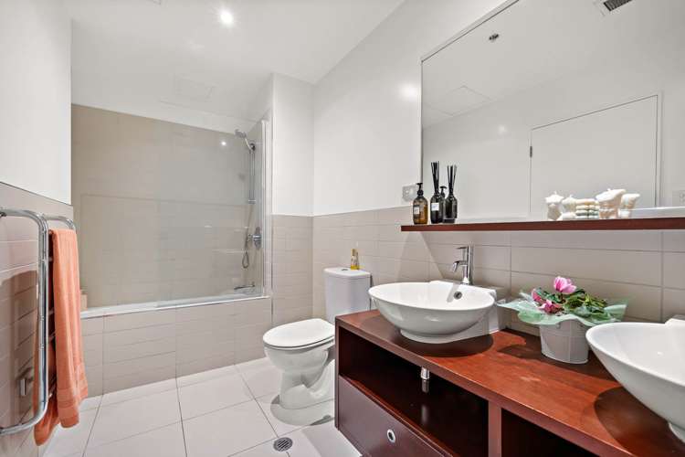 1516/2 Beach Road Auckland Central_19