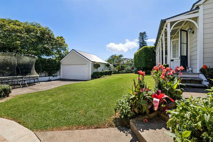 15 Jubilee Avenue Devonport_17