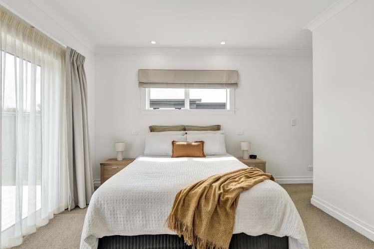 54A Cloten Road Stratford_16