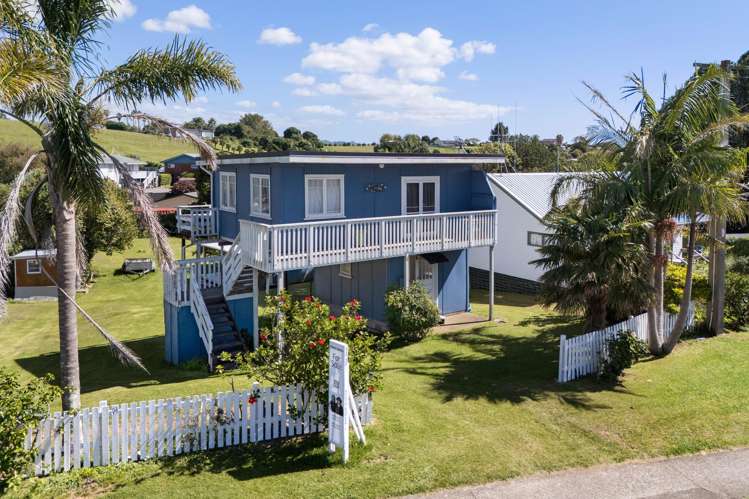 54 Athenree Road Athenree_19