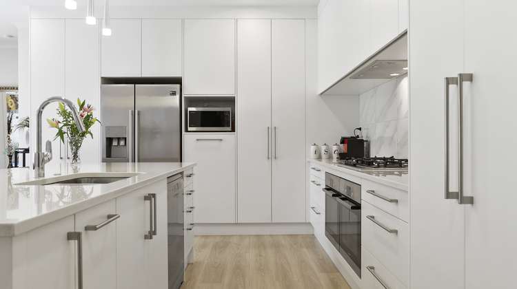 8 Pheasant Close Stanmore Bay_6