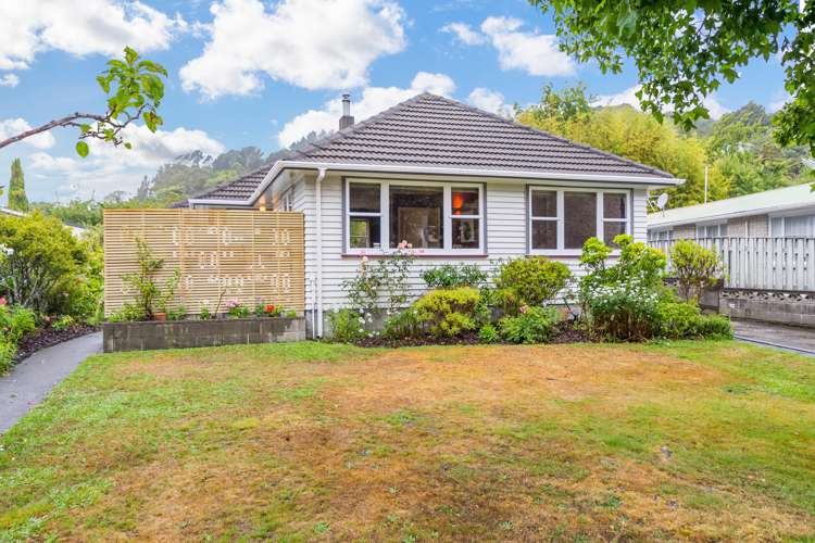 13 Deller Grove Silverstream_19