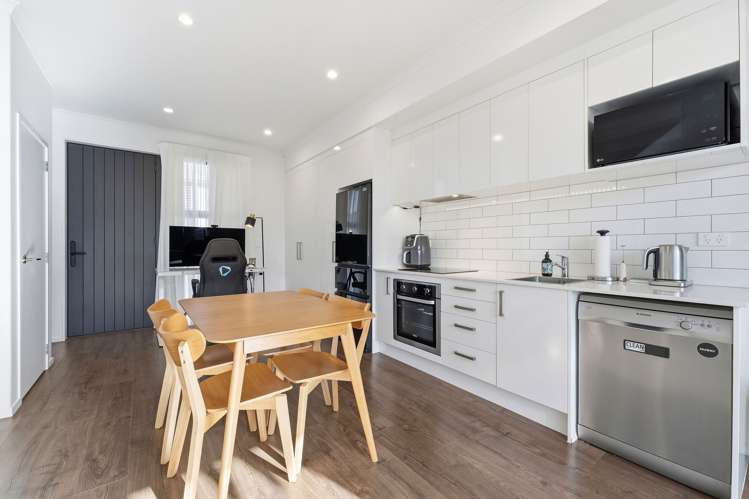 46 Sidney Wallingford Way Hobsonville_7