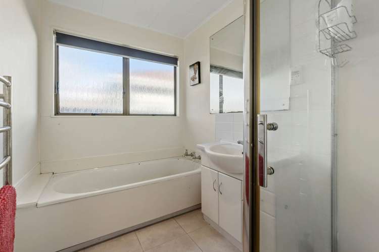 34 Cherry Road Bucklands Beach_14