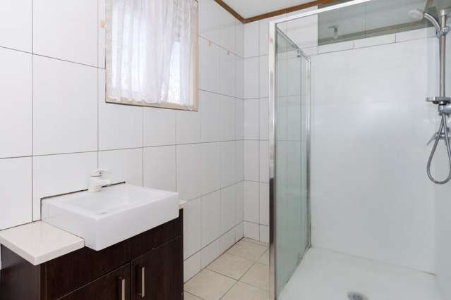 27 Cameo Court Road Favona_3