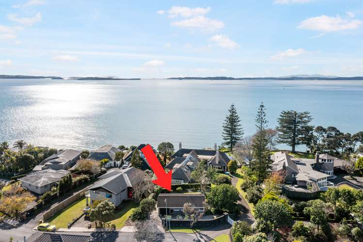 41 Seymour Road Mellons Bay_23