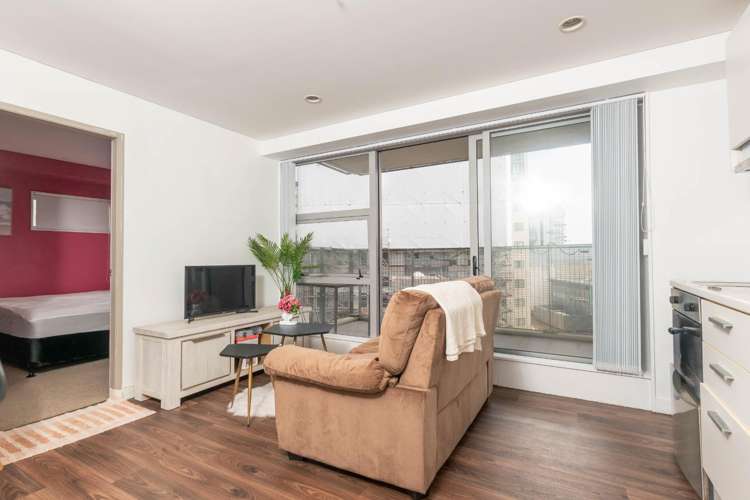 707/37 Symonds Street 10015_1