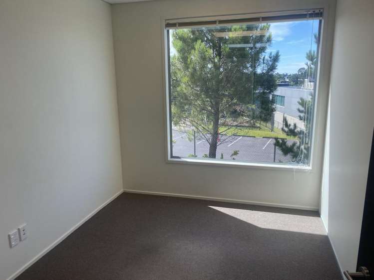 Suite A, 2B, 5 Ceres Court Albany_10