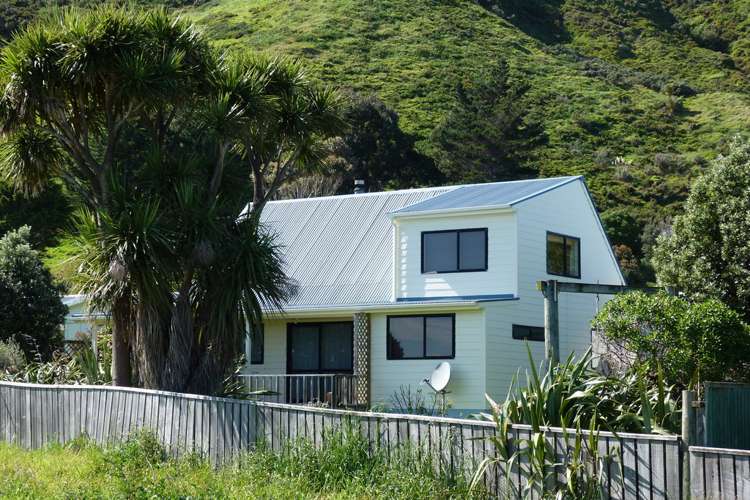 17a Te Miha Crescent Cape Palliser_1