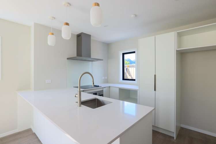 272 Fergusson Drive_1