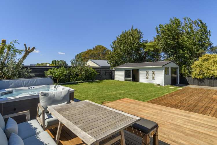 9 Sunset Crescent Maungatapu_4