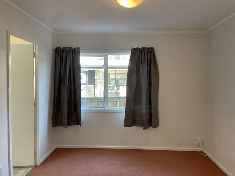 17/3 Kelvin Grove 2185_8