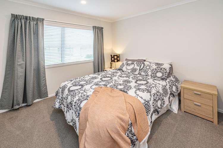 34 Tirimoana Place Otamatea_16
