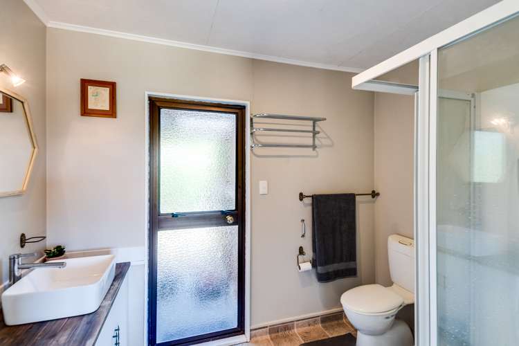 27 Panapa Road Waipatu_10