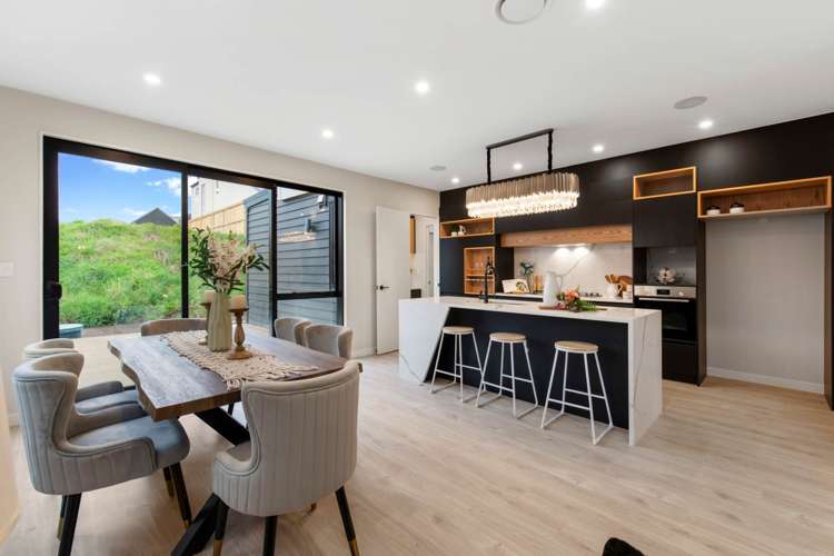 11 Southridge Road Flat Bush_7