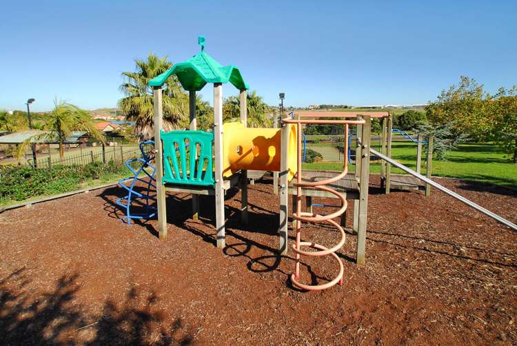 17 Cascaden Road Gulf Harbour_20