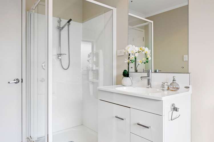 3 Lightbody Lane Wigram_11