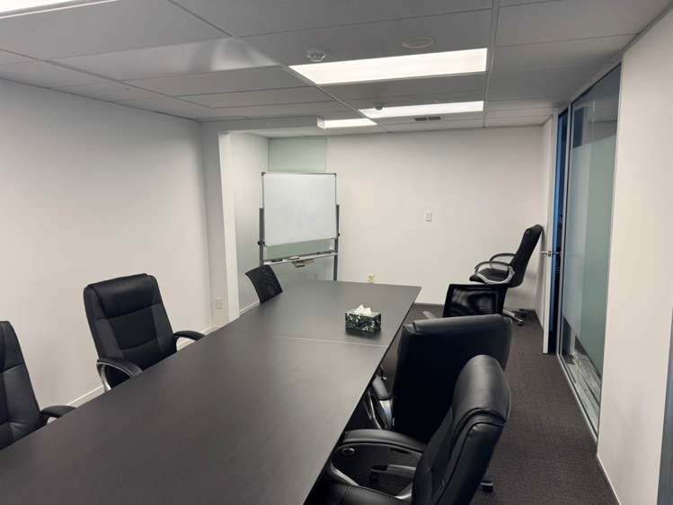 Unit A/14 Omega Street Rosedale_8