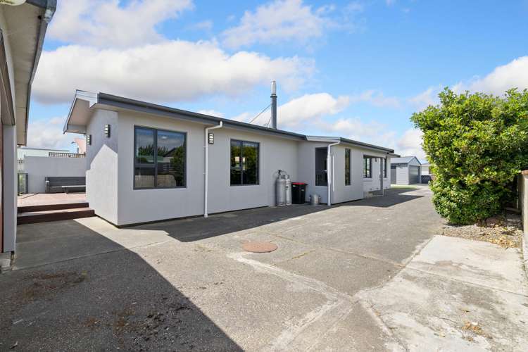 58 Renfrew Street Waikiwi_27