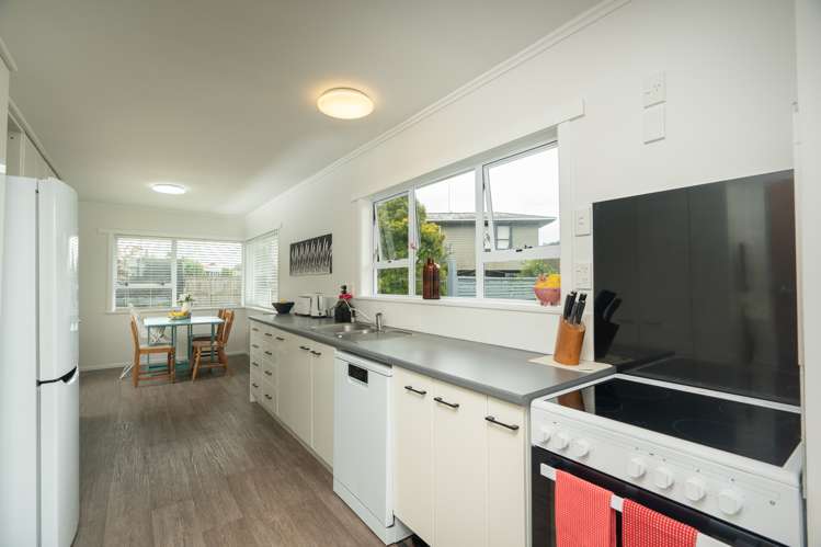 2 Erin Street Tikipunga_11