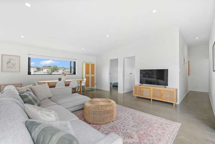 2 Tuturu View Ruakaka_11