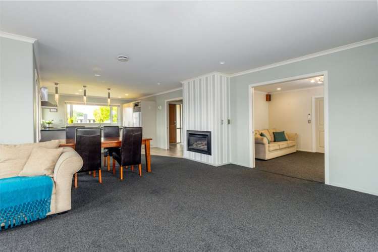 13 Orchard Grove Netherby_4