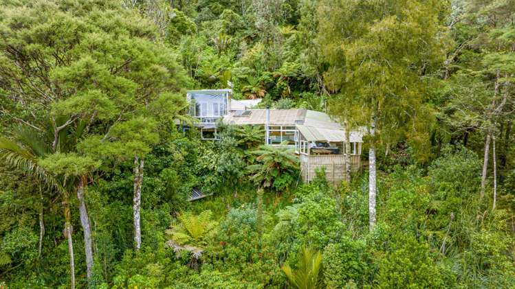 408a Scenic Drive Waiatarua_9