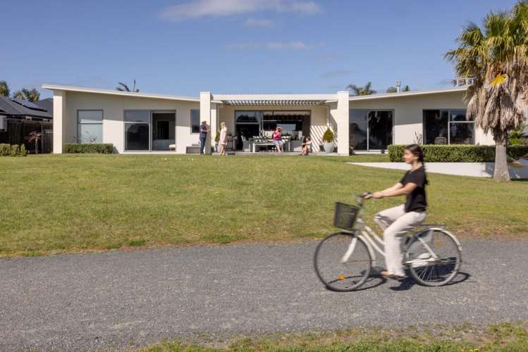 71 Palm Springs Boulevard Papamoa_5