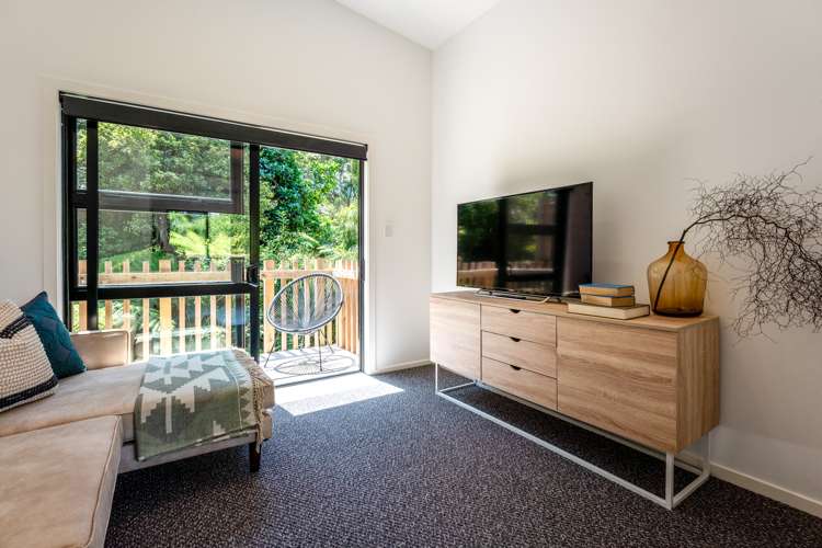 11 Lannan Road Surfdale_18