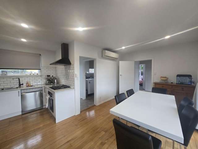 10 Lucienne Place Hillsborough_4